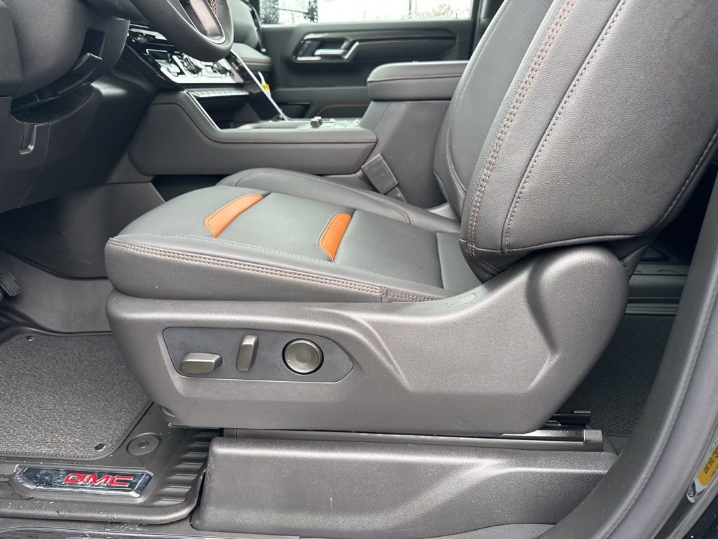 New 2026 GMC Sierra 2500 AT4 w/ AT4 Premium Plus Package image 19