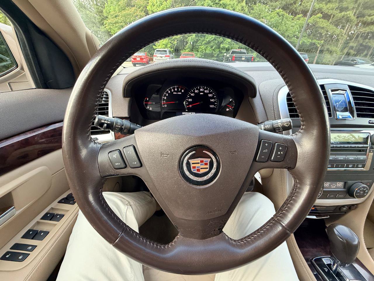 Used 2007 Cadillac SRX RWD image 16
