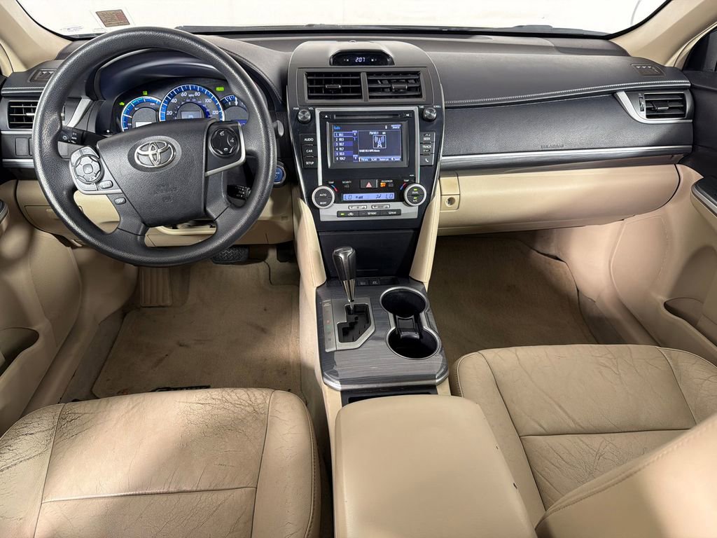 Used 2014 Toyota Camry LE FWD image 19