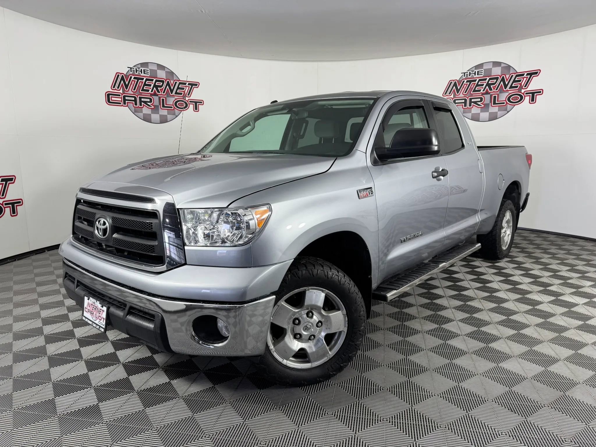 Used 2011 Toyota Tundra 4x4 Double Cab w/ TRD Off-Road Pkg video 1