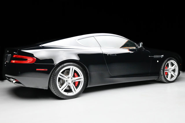 Used 2009 Aston Martin DB9 Coupe image 24