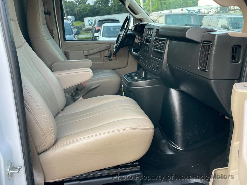 Used 2020 Chevrolet Express 3500 2020 CHEVROLET EXPRESS 3500 V6 w/ Driver Convenience Package image 8