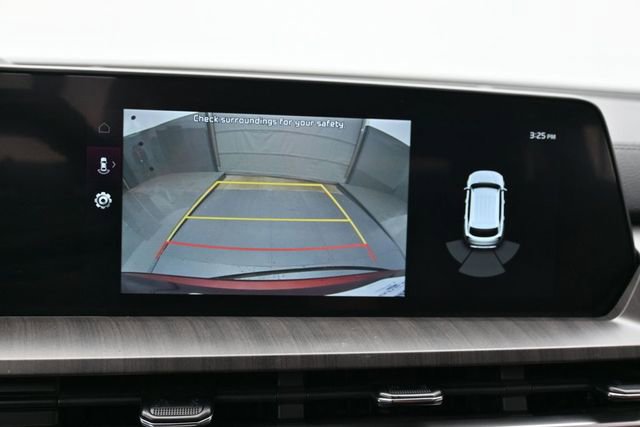 Used 2023 Kia Telluride EX w/ EX Captain's Chair Package FWD image 18