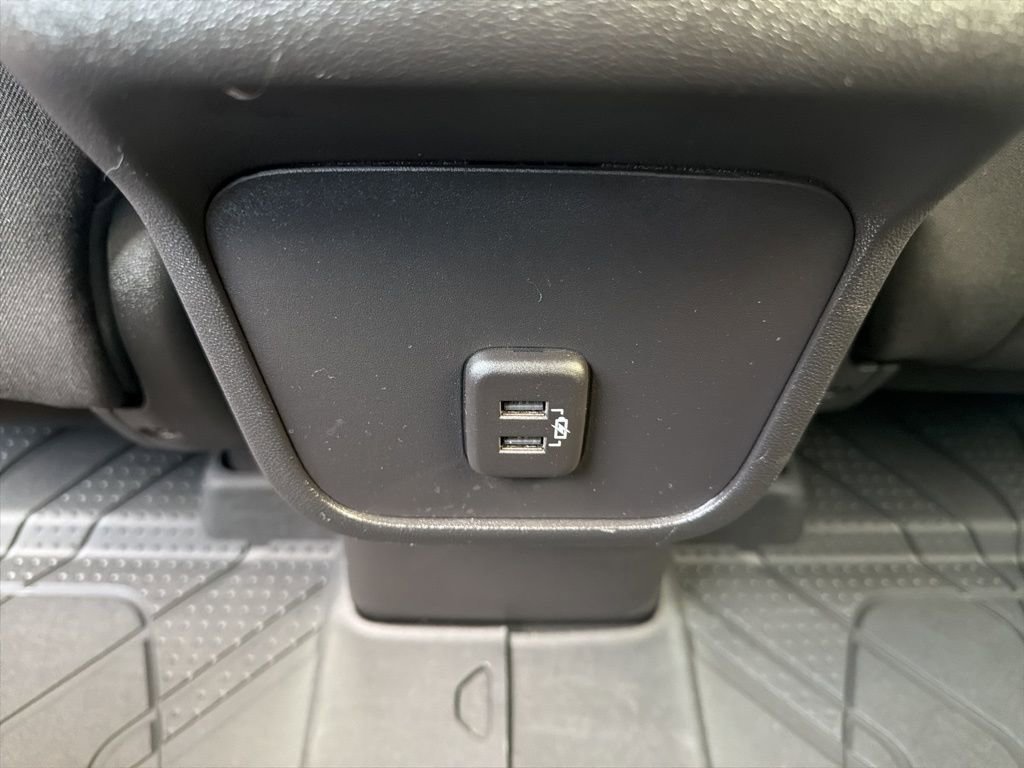 Certified 2024 Chevrolet Equinox LT w/ LPO, Floor Liner Package FWD image 15