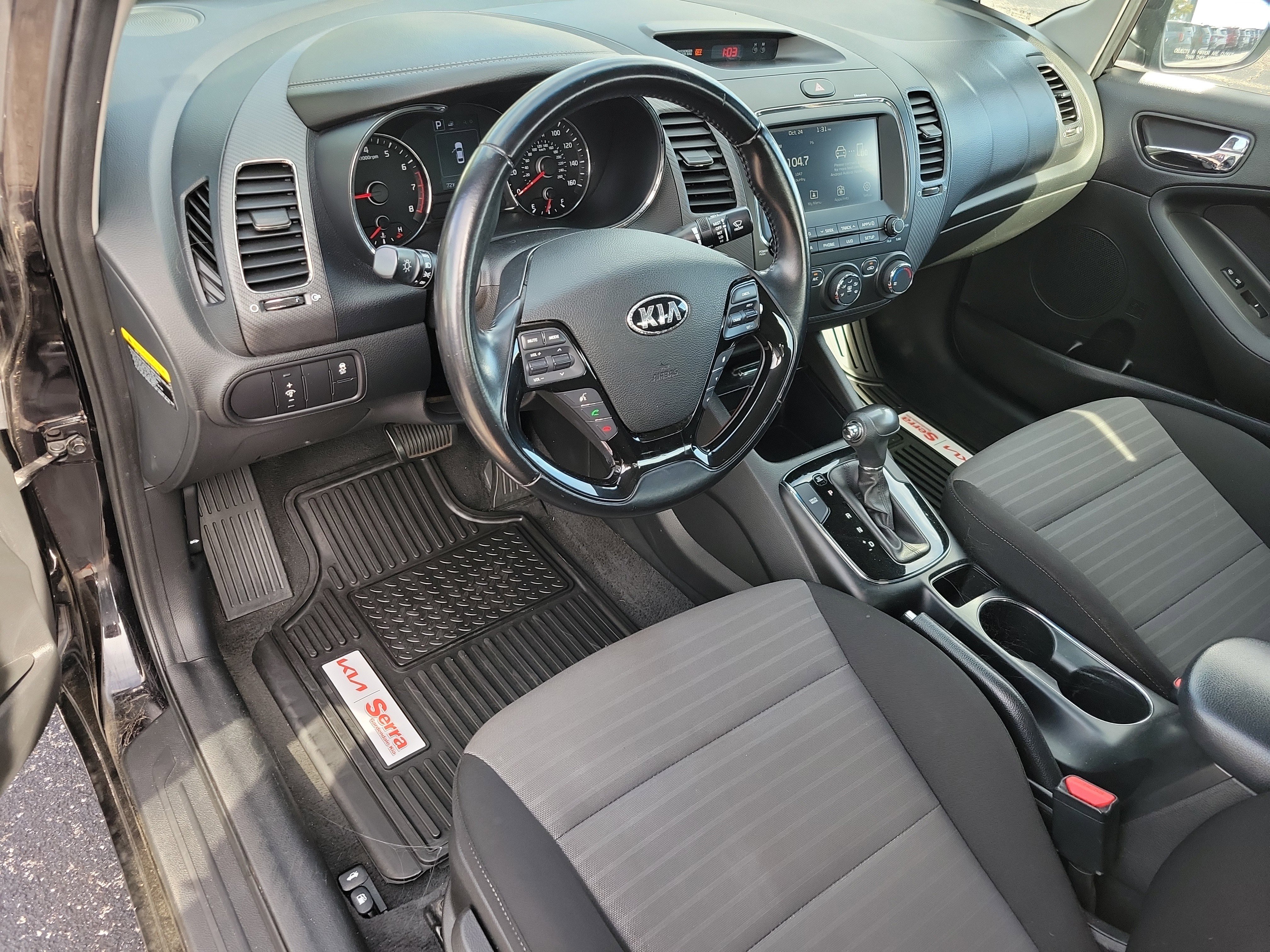 Used 2018 Kia Forte S image 3