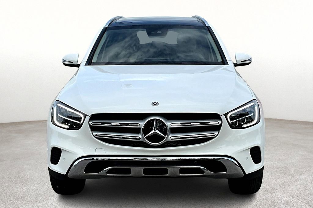 Used 2022 Mercedes-Benz GLC 300 w/ Premium Package Lite image 5