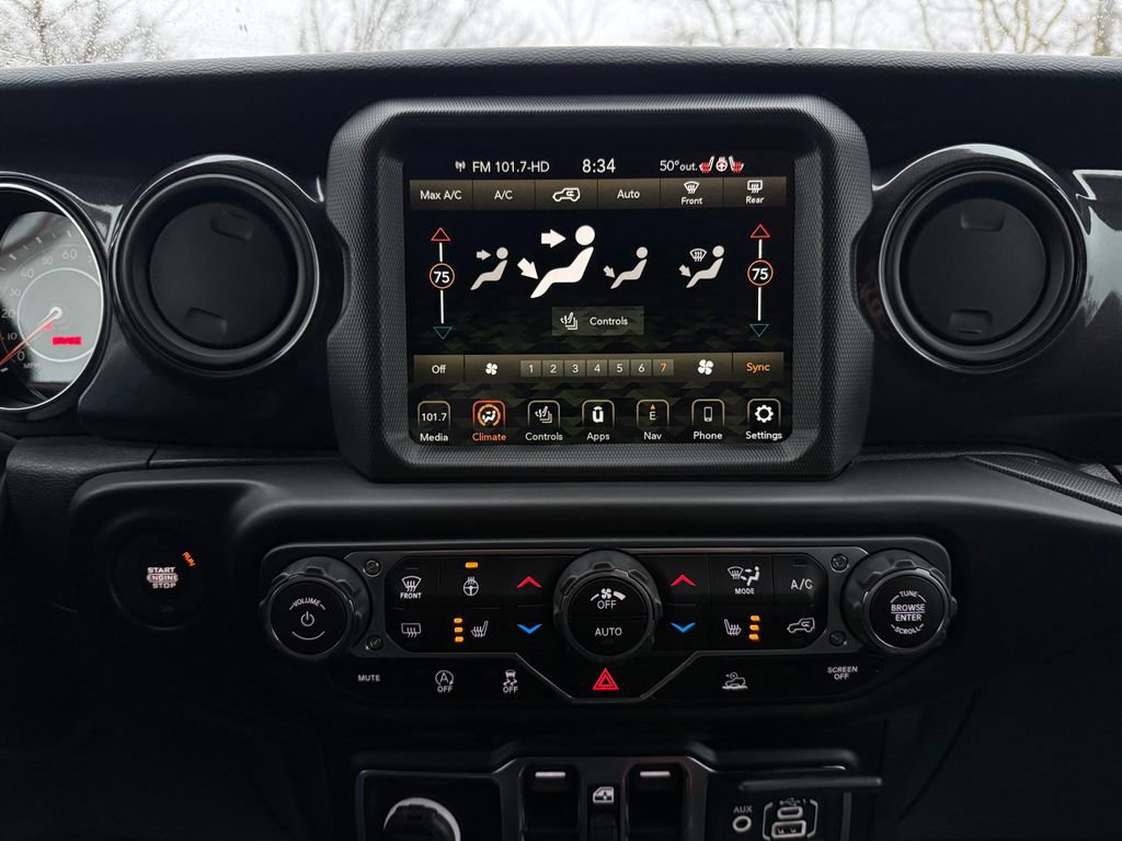 Used 2022 Jeep Wrangler Unlimited Sport image 25