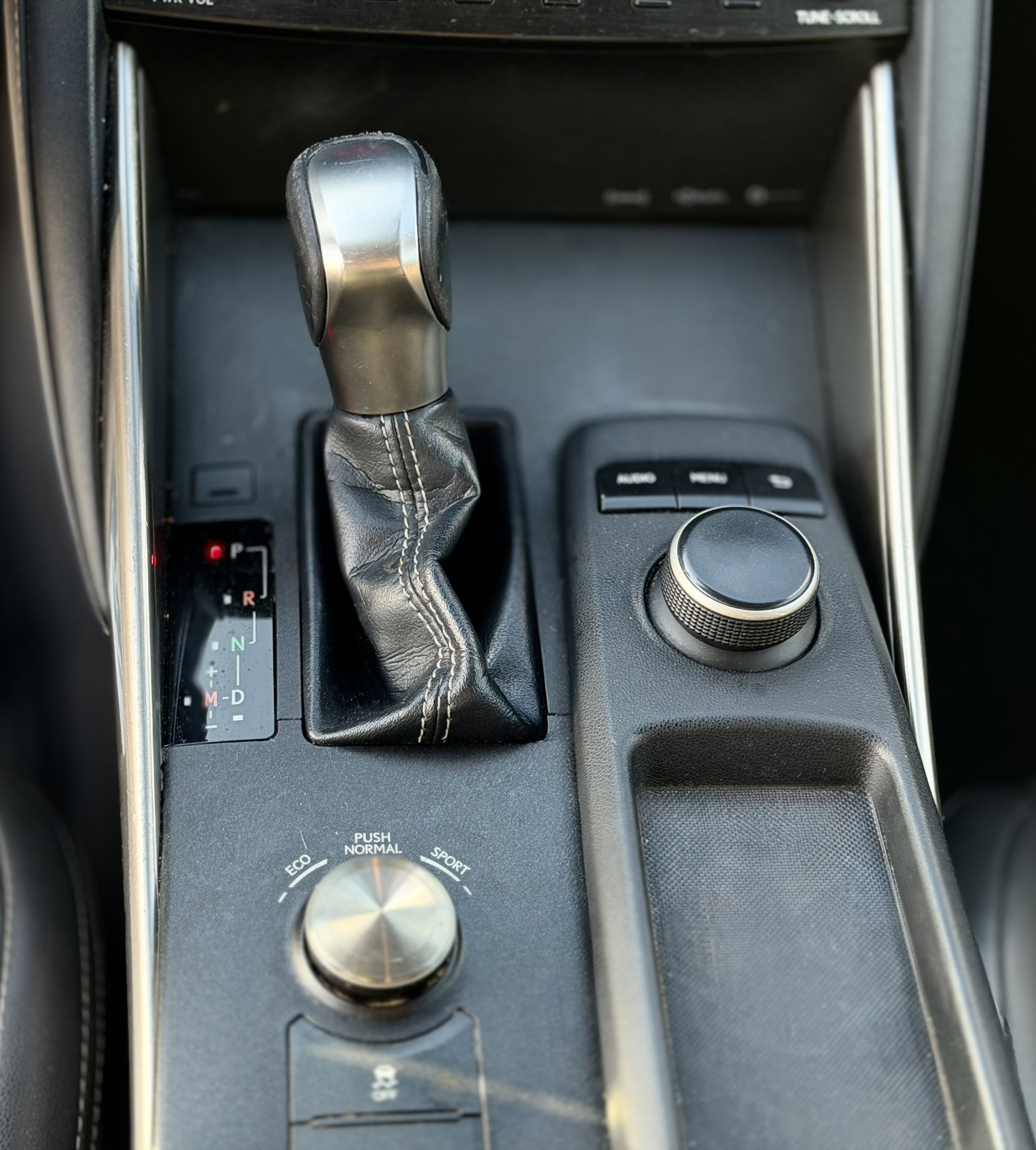 Used 2018 Lexus IS 300 w/ Accessory Package 2 RWD image 21