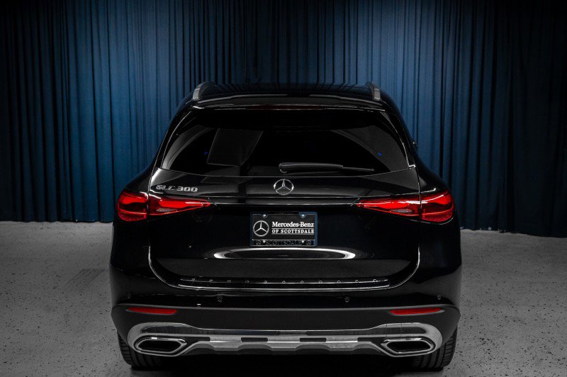 New 2026 Mercedes-Benz GLC 300 image 8