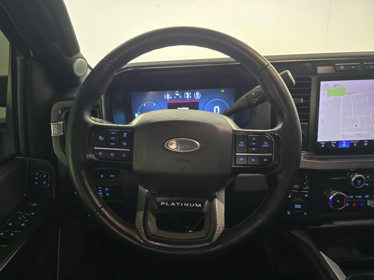 Used 2023 Ford F250 Platinum w/ FX4 Off-Road Package AWD/4WD image 15