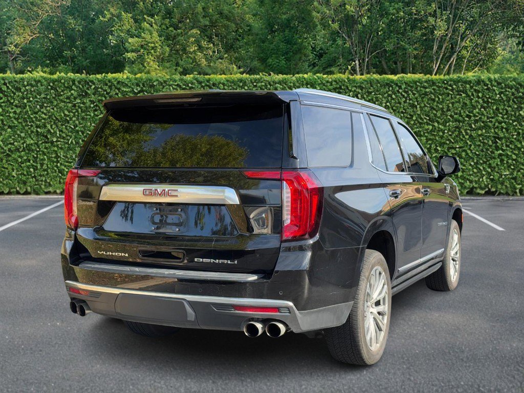 Used 2021 GMC Yukon Denali image 3