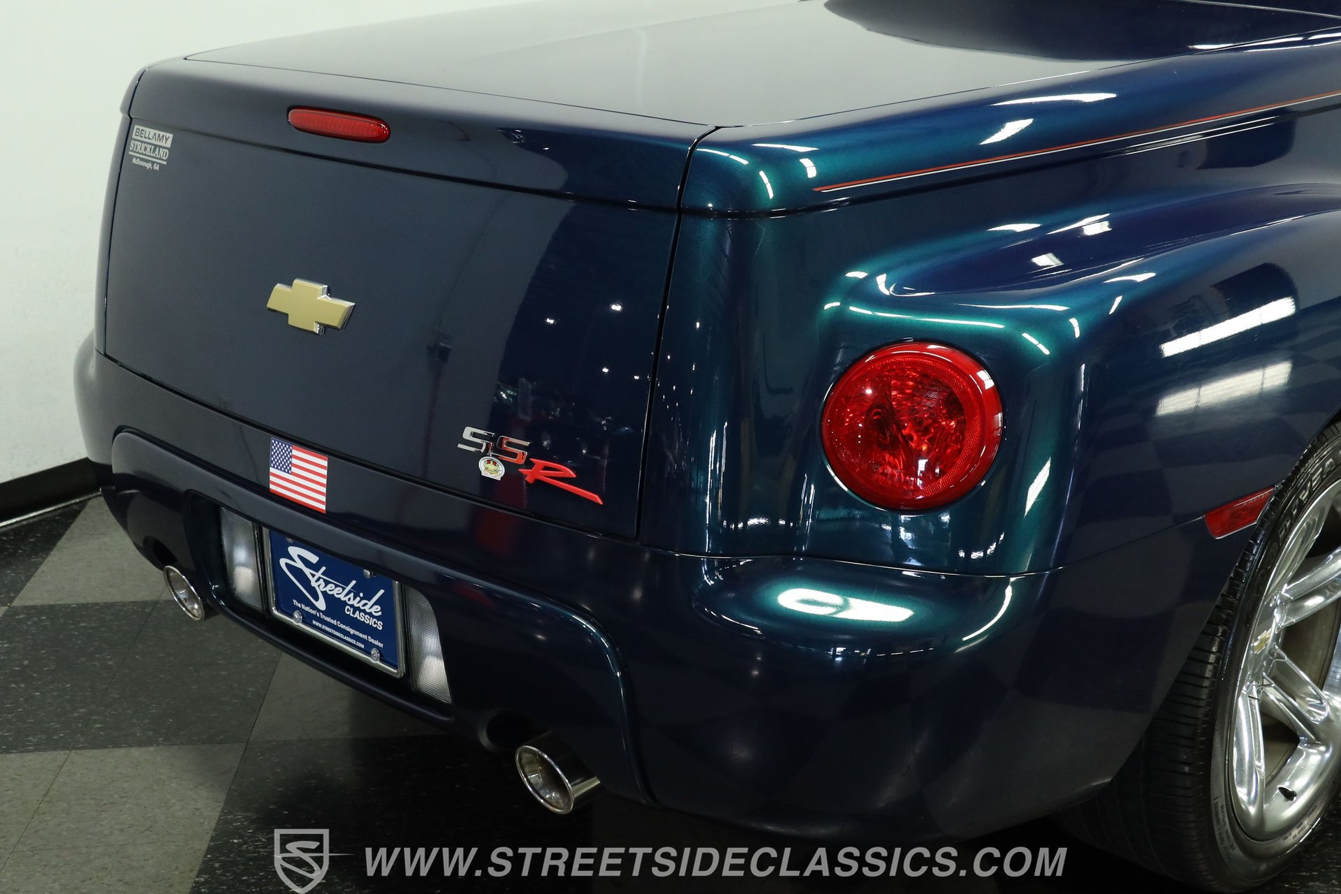 Used 2006 Chevrolet SSR w/ Preferred Equipment Group RWD image 25