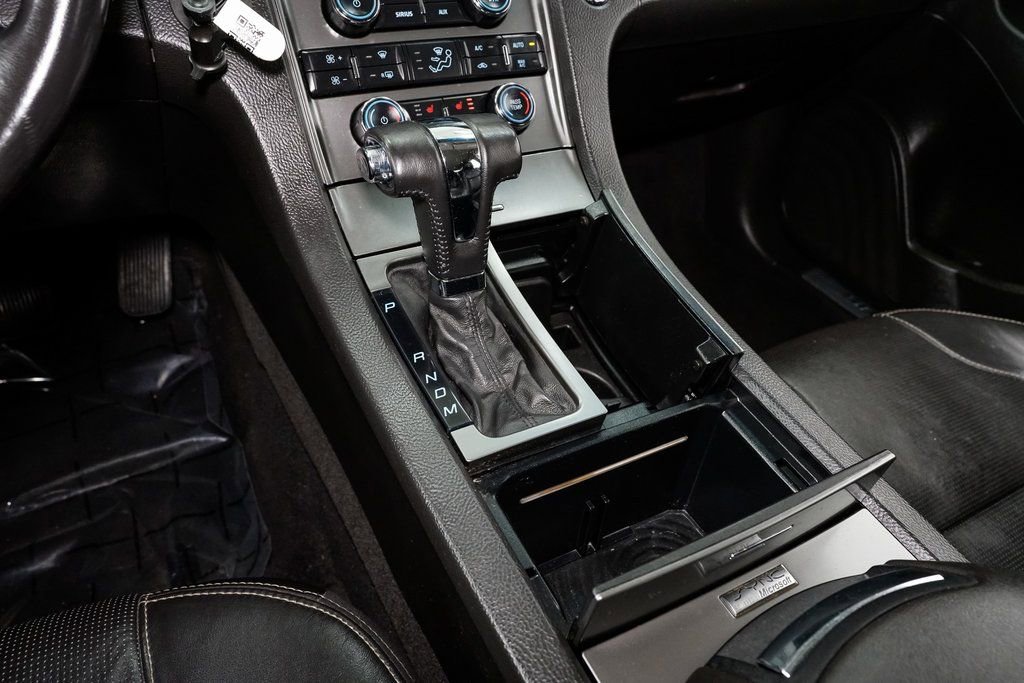 Used 2010 Ford Taurus Limited image 17