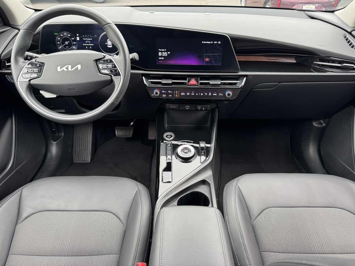 Used 2023 Kia Niro Wind FWD image 22
