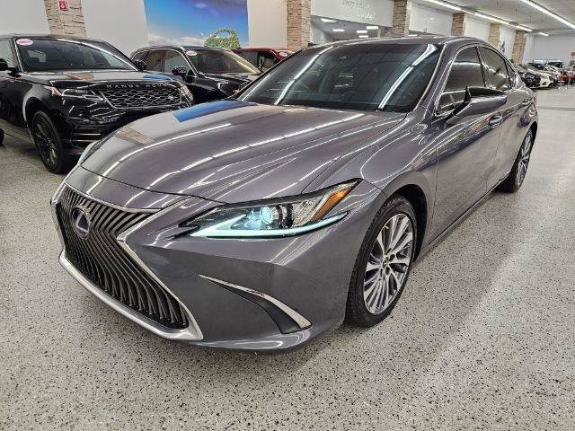 Used 2021 Lexus ES 300h w/ Premium Package FWD image 1