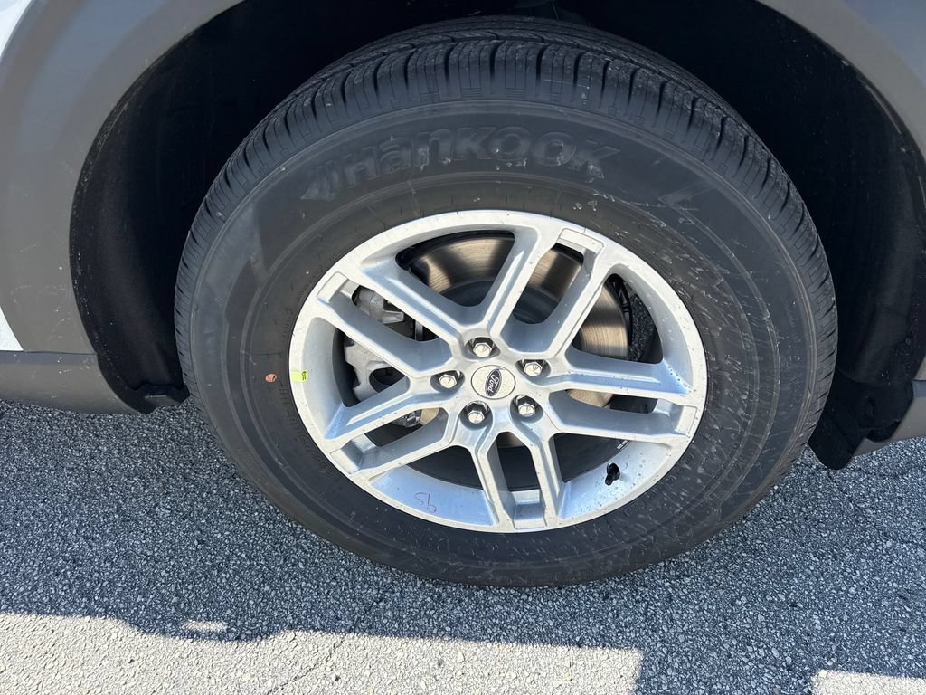 New 2027 Ford Explorer Active w/ Active Comfort Package RWD image 12