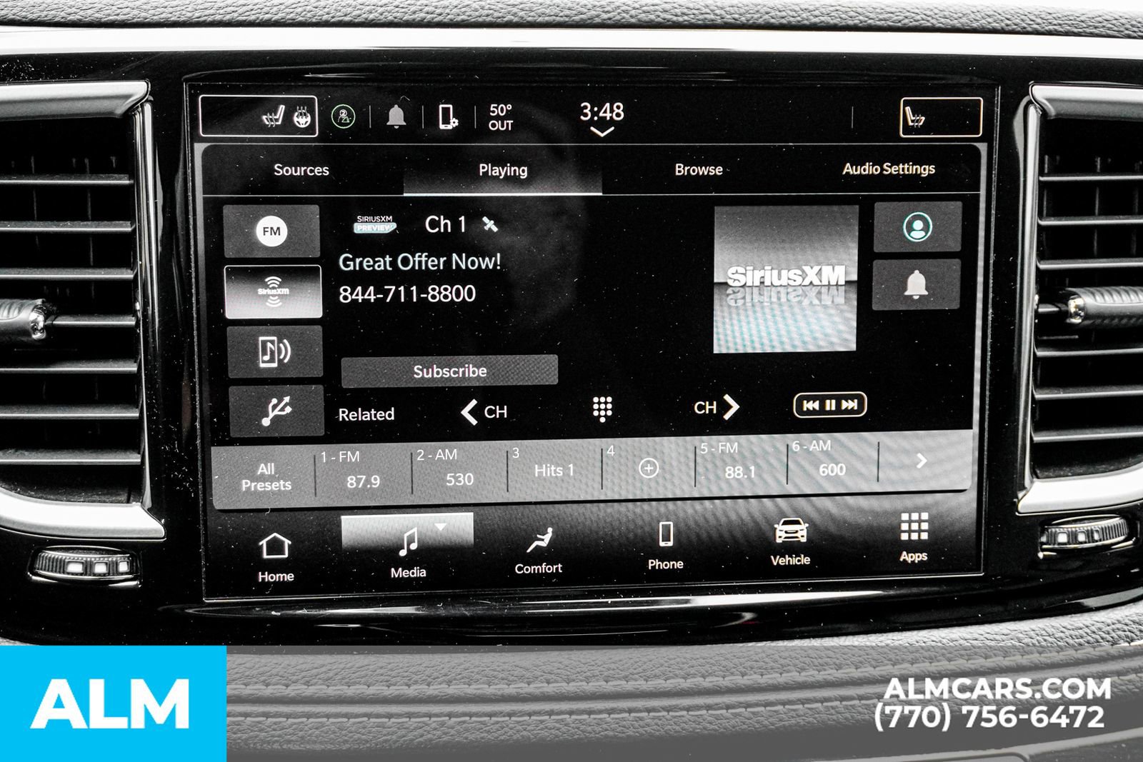 Used 2023 Chrysler Pacifica Touring-L image 43