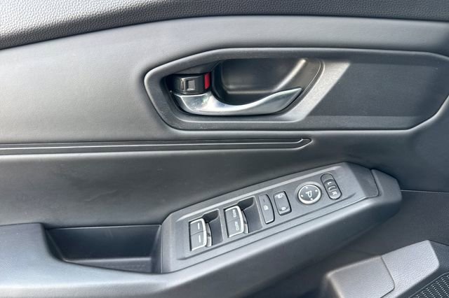 Used 2024 Honda Accord EX image 11