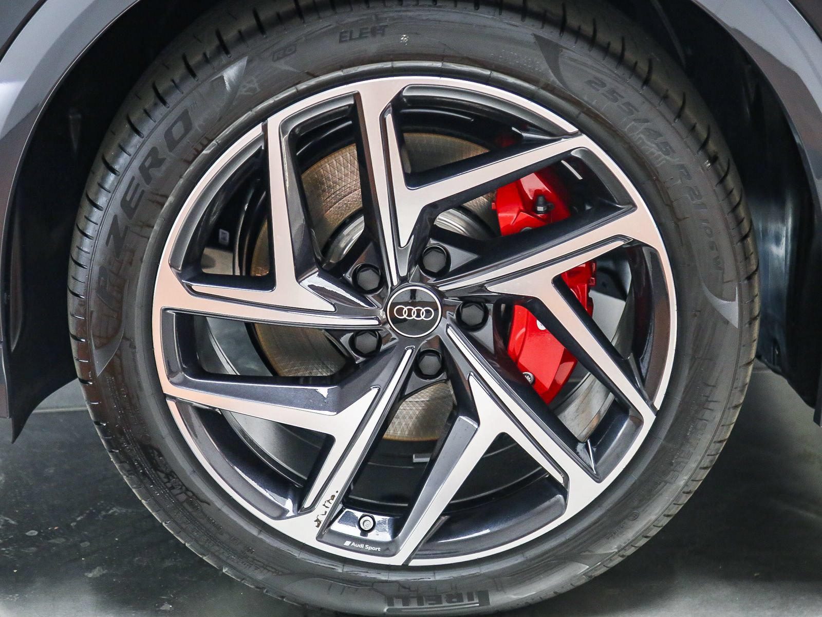 New 2027 Audi SQ6 e-tron Premium Plus AWD/4WD image 11