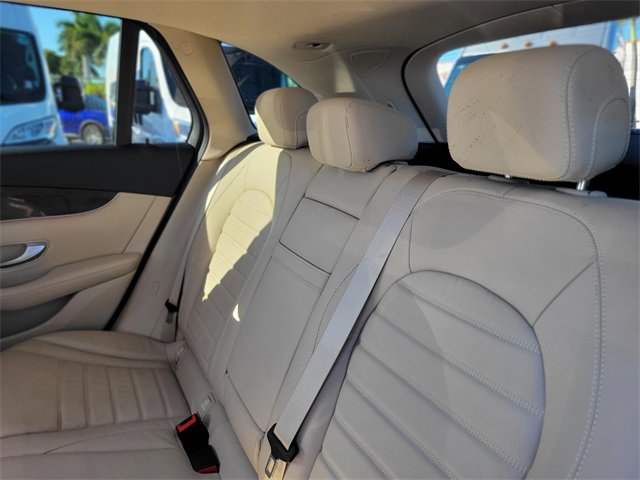 Used 2021 Mercedes-Benz GLC 300 image 8