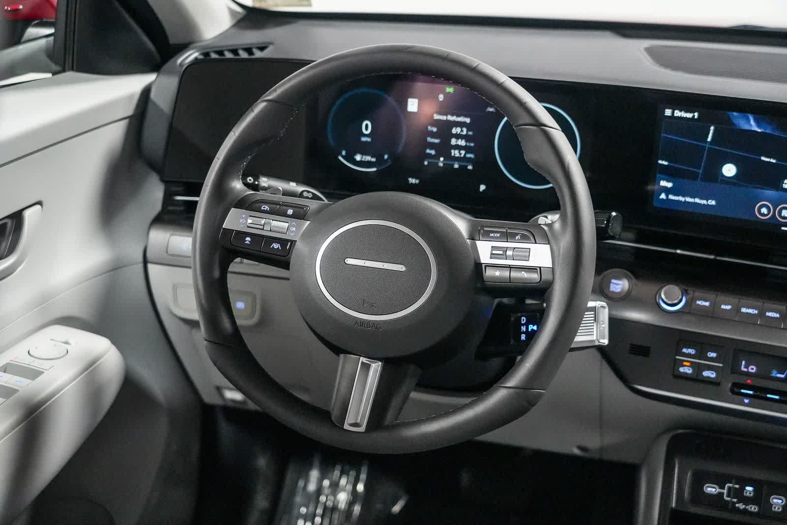 Used 2024 Hyundai Kona SEL w/ Convenience Package FWD image 15