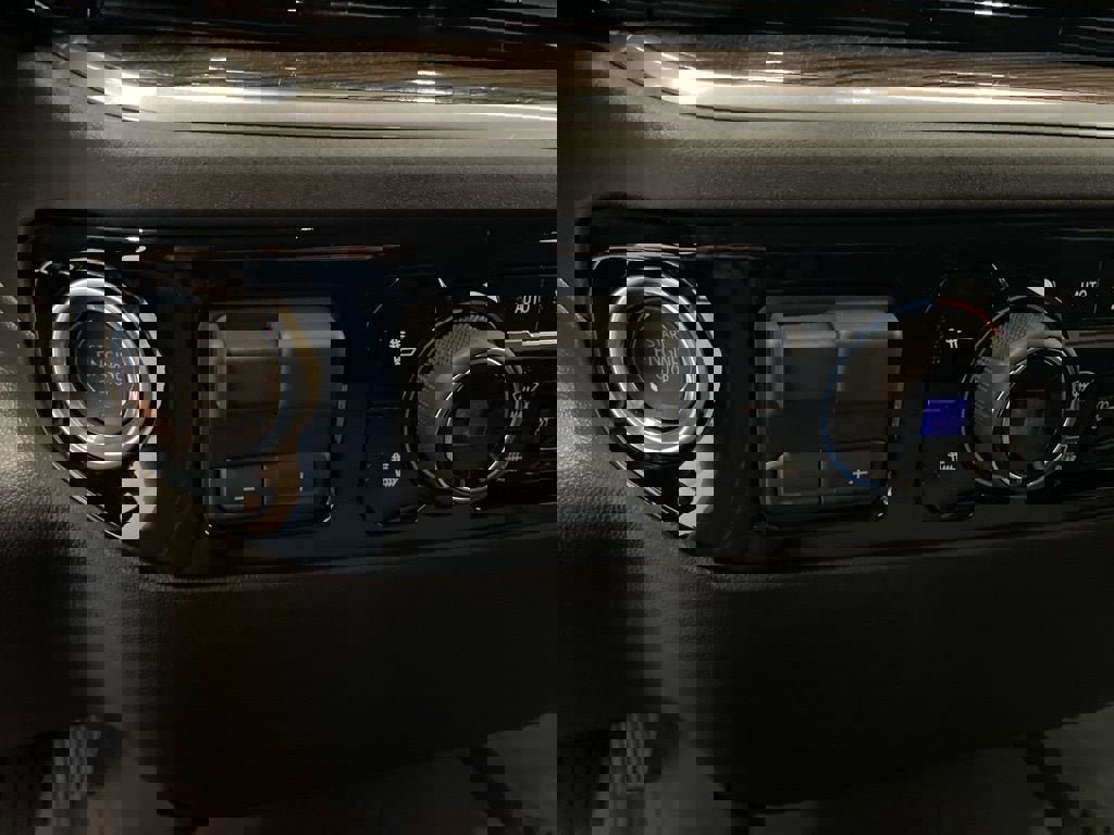 New 2026 Chevrolet Silverado 1500 RST image 25