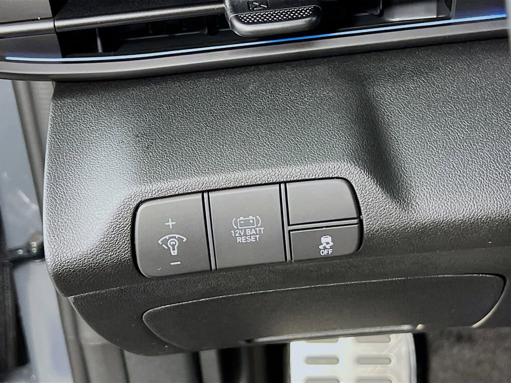 New 2025 Hyundai Elantra SEL w/ Cargo Package image 9