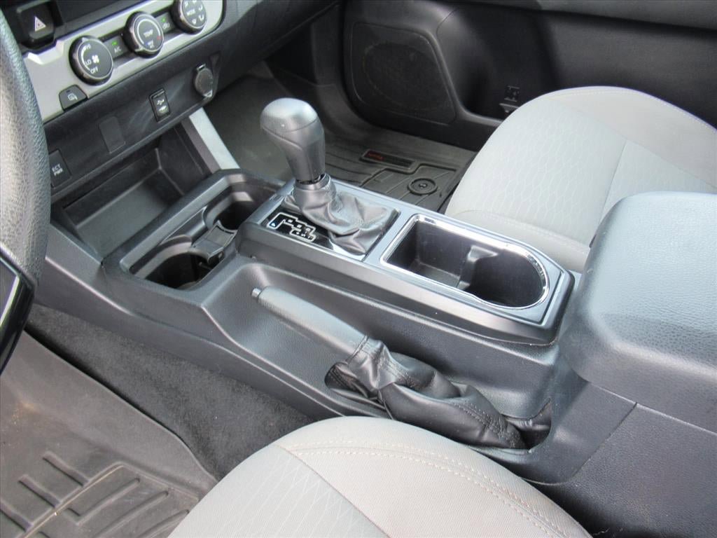 Used 2019 Toyota Tacoma SR RWD image 16