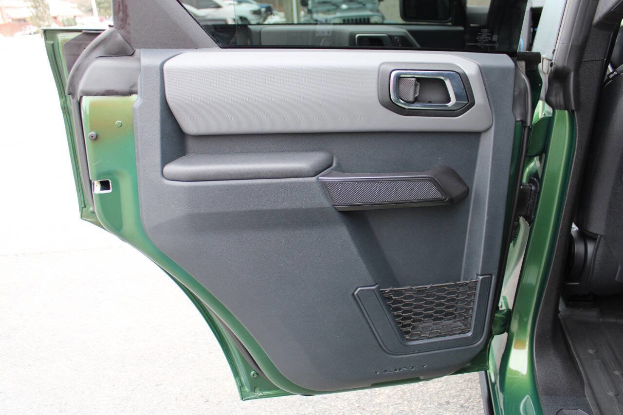 Used 2024 Ford Bronco Black Diamond image 31