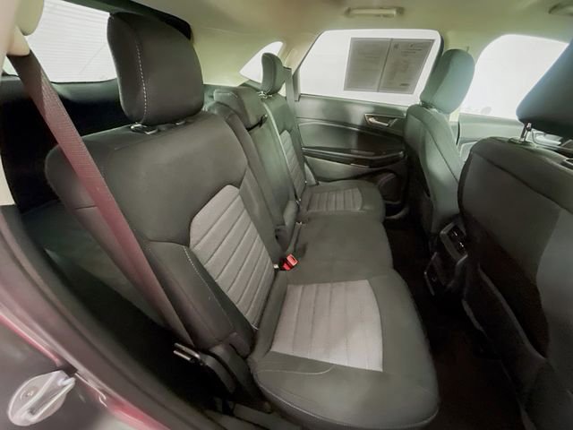 Used 2022 Ford Edge SE image 26