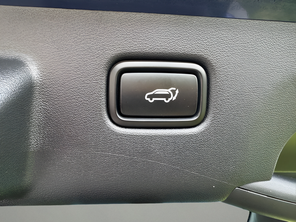 Used 2024 Kia EV6 GT-Line AWD/4WD image 12