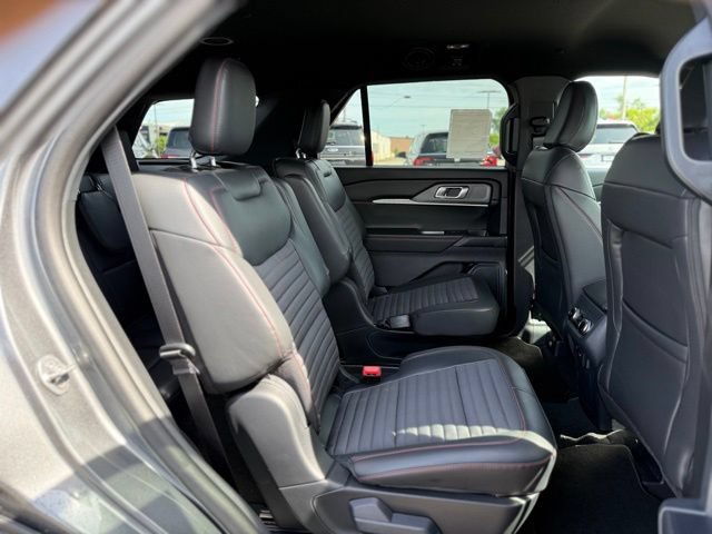 New 2026 Ford Explorer ST-Line AWD/4WD image 22