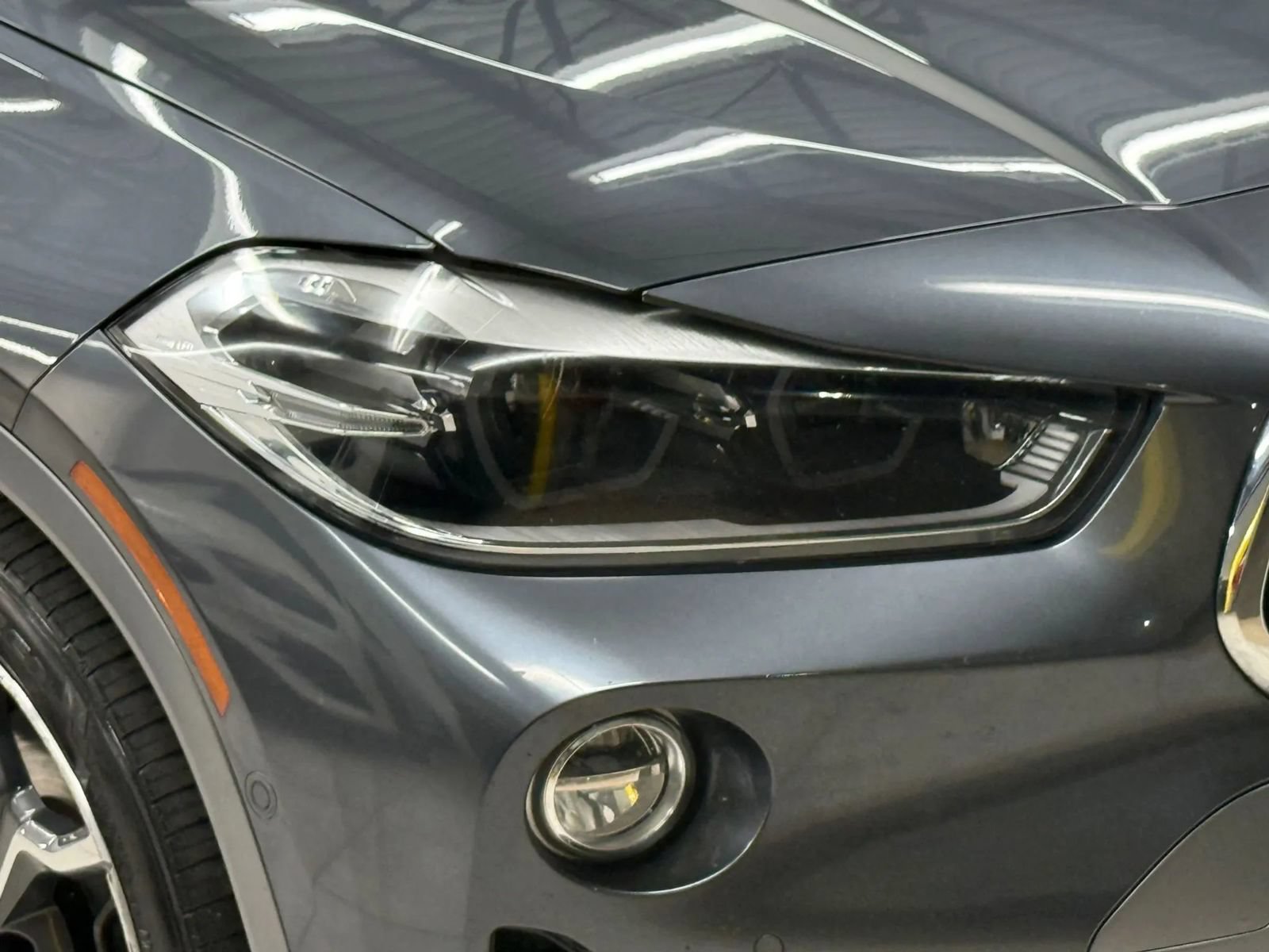 Used 2018 BMW X2 xDrive28i w/ M SportX Package AWD/4WD image 6