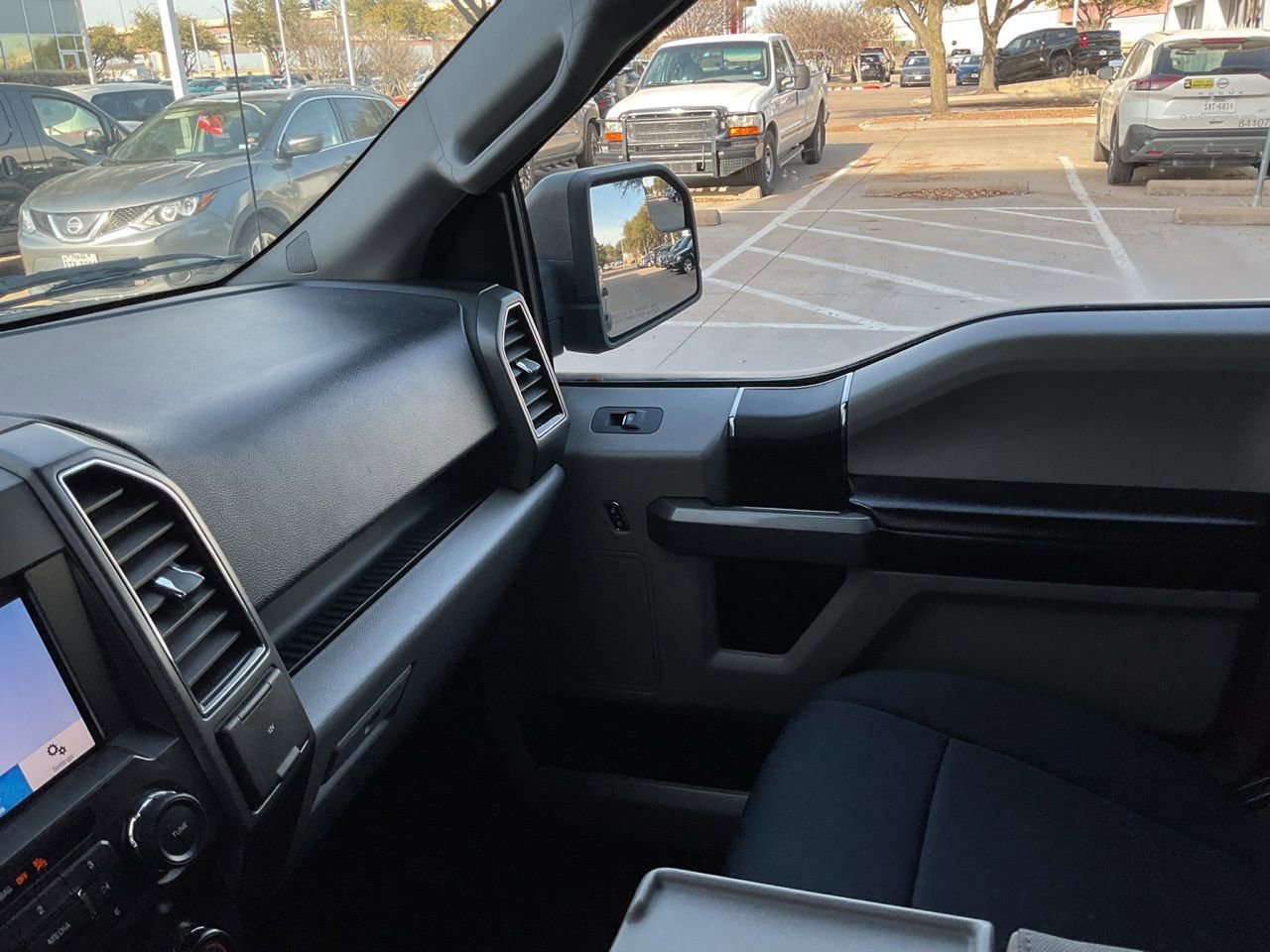 Used 2019 Ford F150 XLT image 46