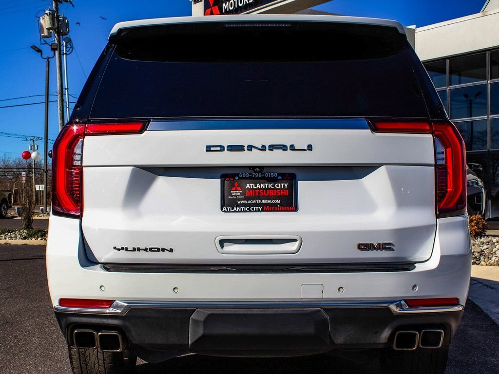 Used 2025 GMC Yukon Denali image 5