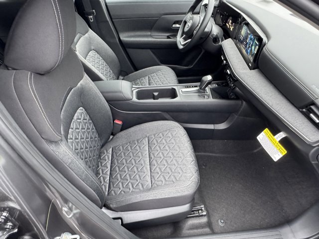 New 2026 Nissan Kicks SV w/ Cold Weather Package image 6