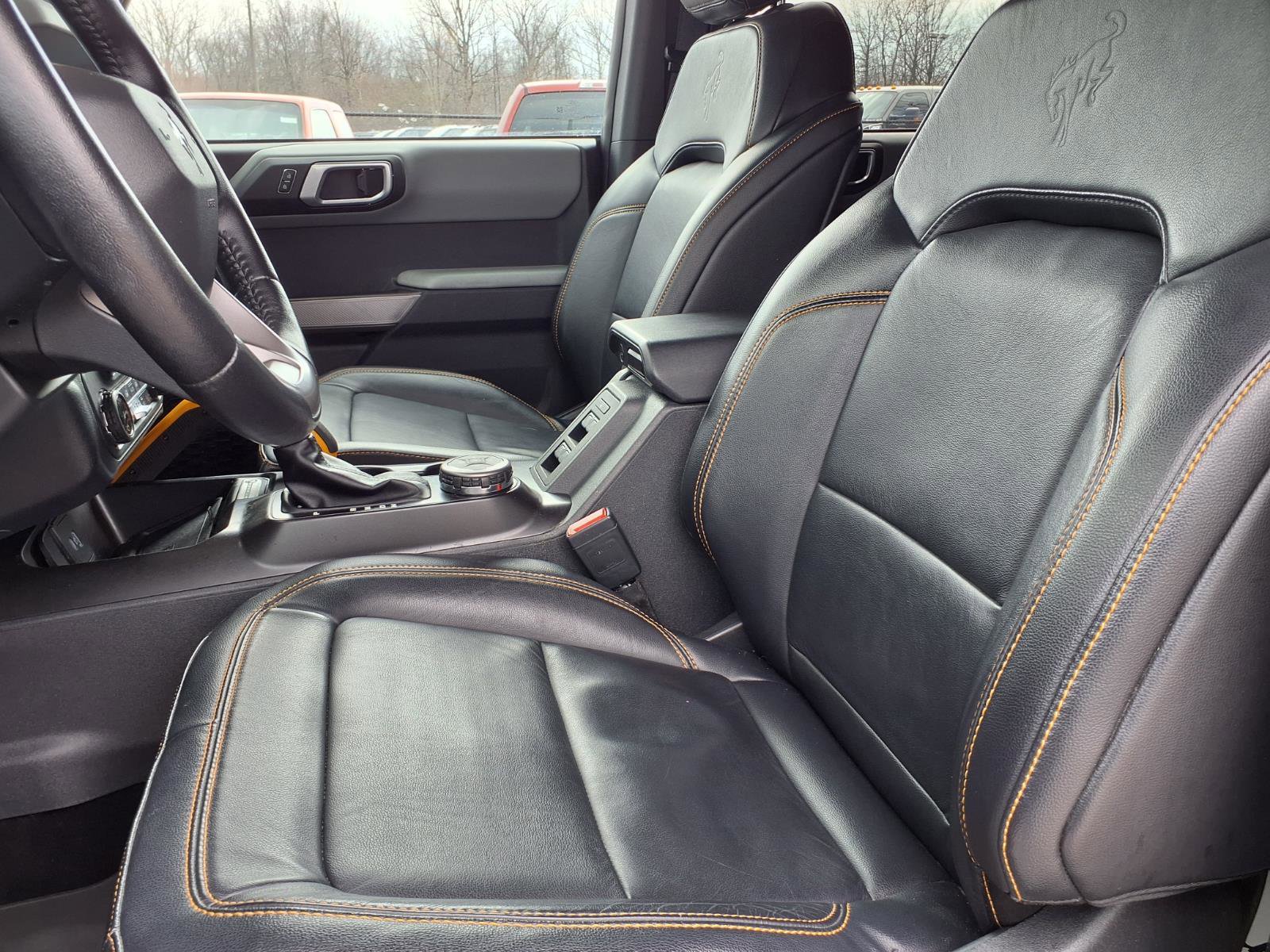 Used 2022 Ford Bronco Badlands image 3