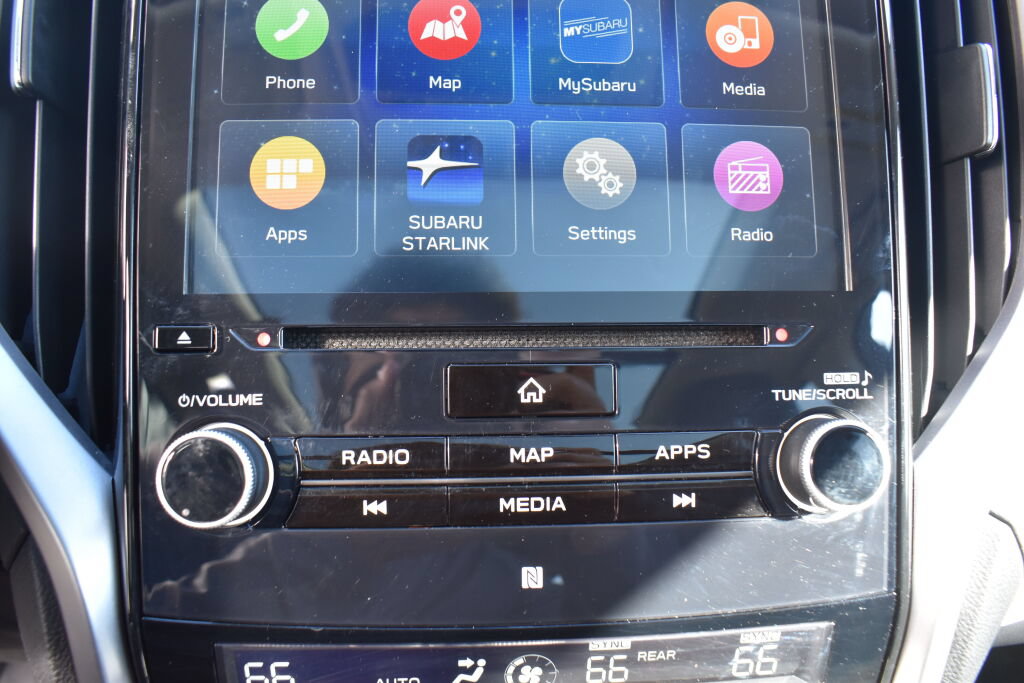 Used 2020 Subaru Ascent Limited w/ Technology Package AWD/4WD image 10