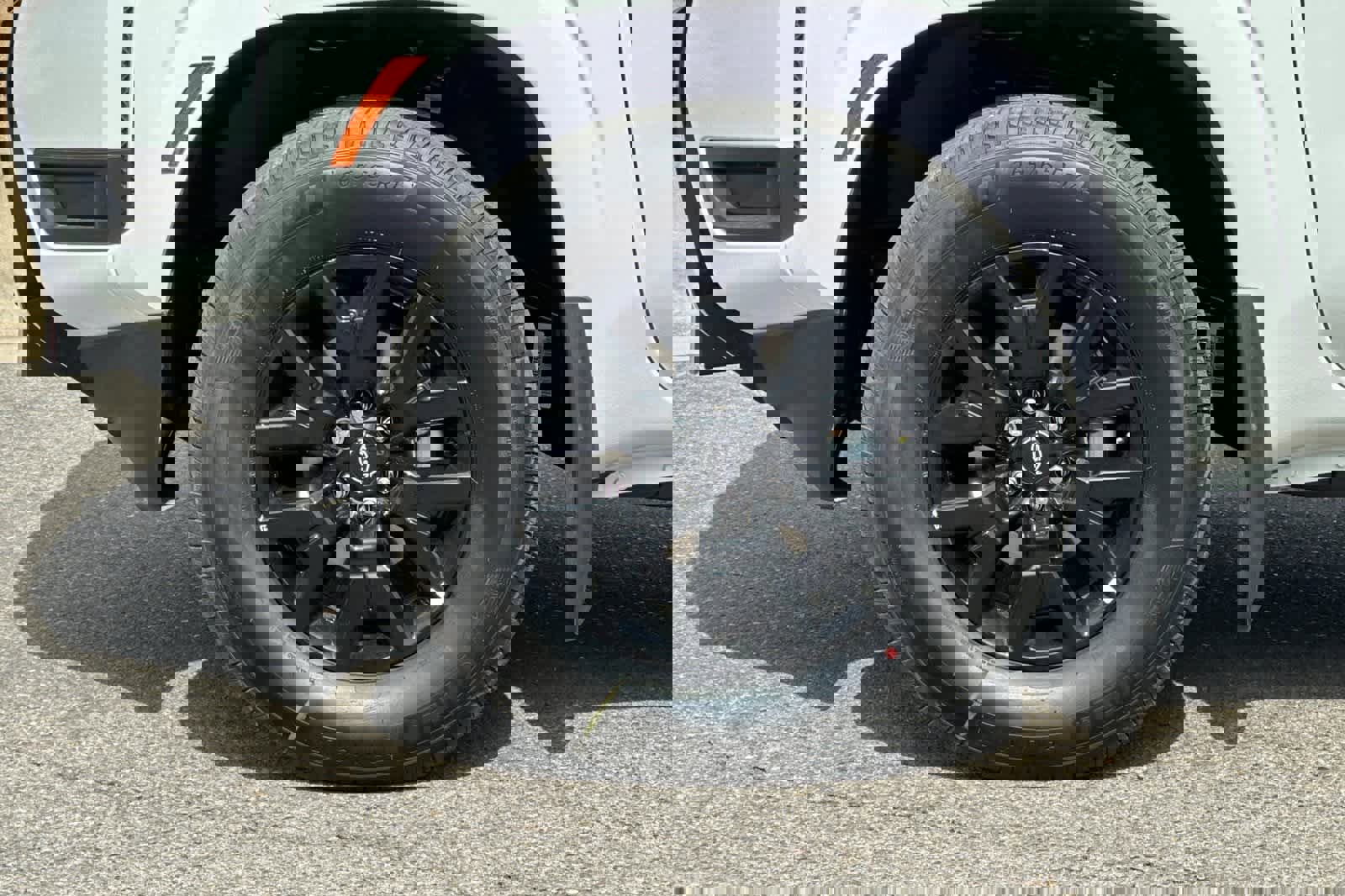 New 2026 Nissan Frontier SV image 29