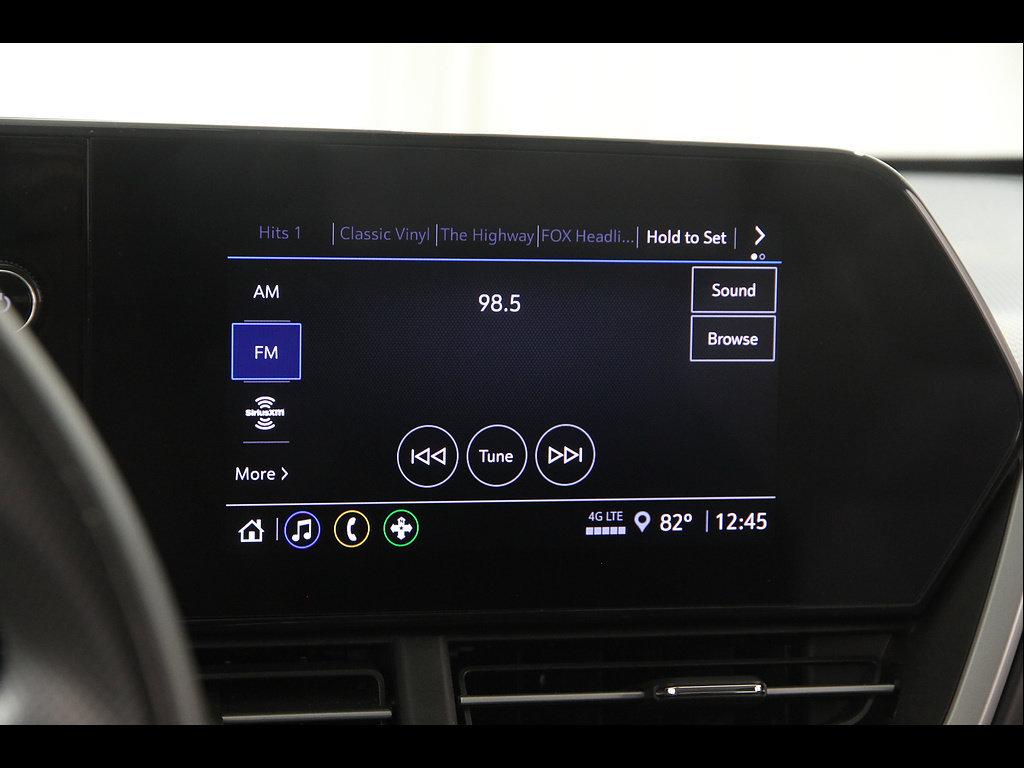 Certified 2024 Chevrolet Trax LS w/ LS Convenience Package FWD image 11