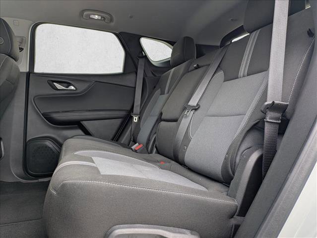 Used 2025 Chevrolet Blazer LT AWD/4WD image 18