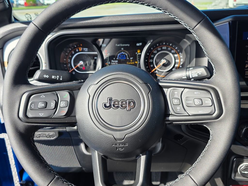 New 2026 Jeep Gladiator Sport AWD/4WD image 17