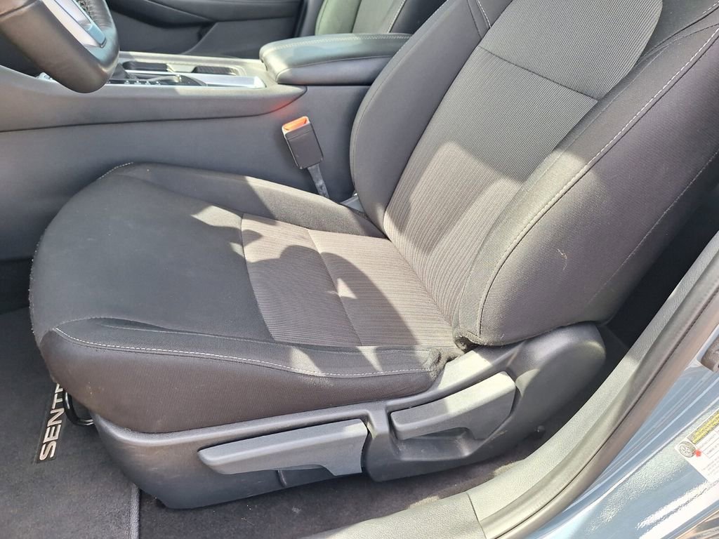 Used 2024 Nissan Sentra SV w/ All-Weather Package image 10