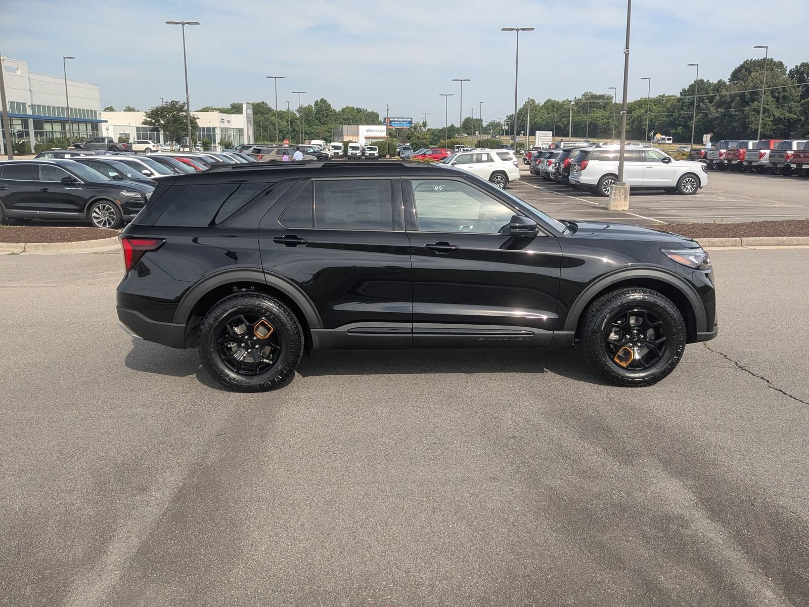 New 2026 Ford Explorer Tremor w/ Tremor Ultimate Package AWD/4WD image 2