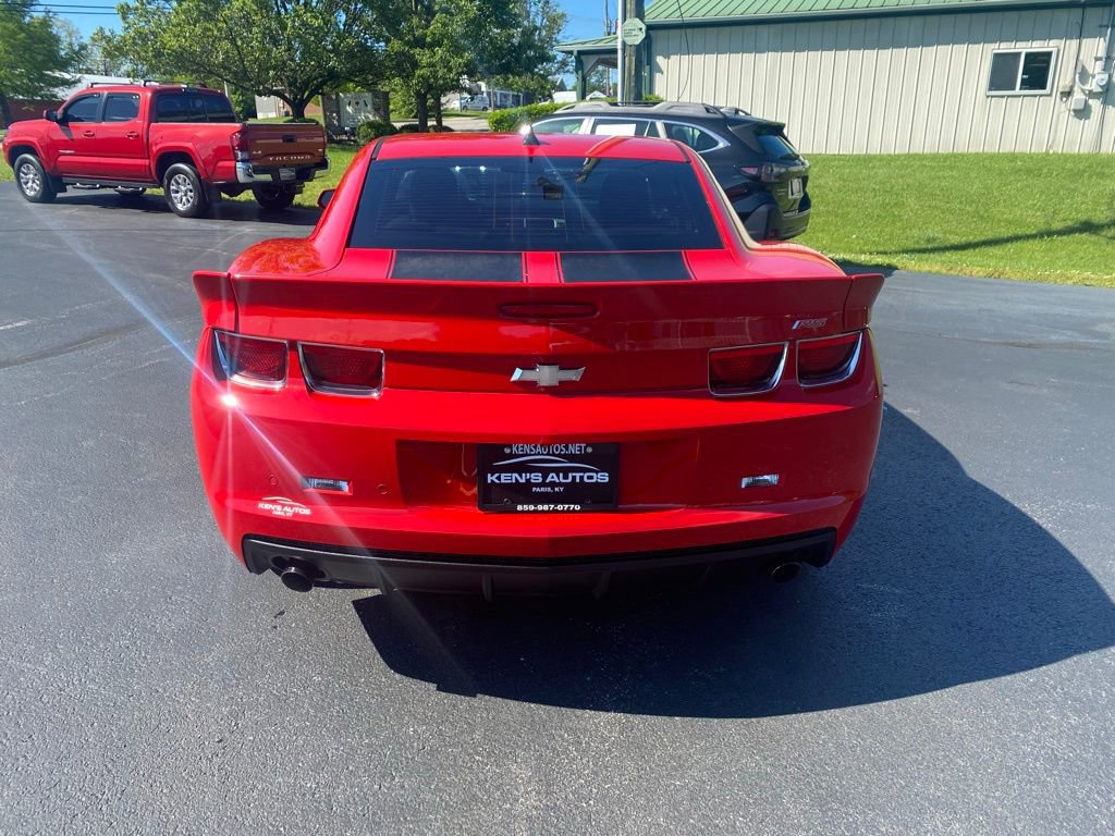 Used 2013 Chevrolet Camaro LT w/ Rear Vision Package RWD image 6