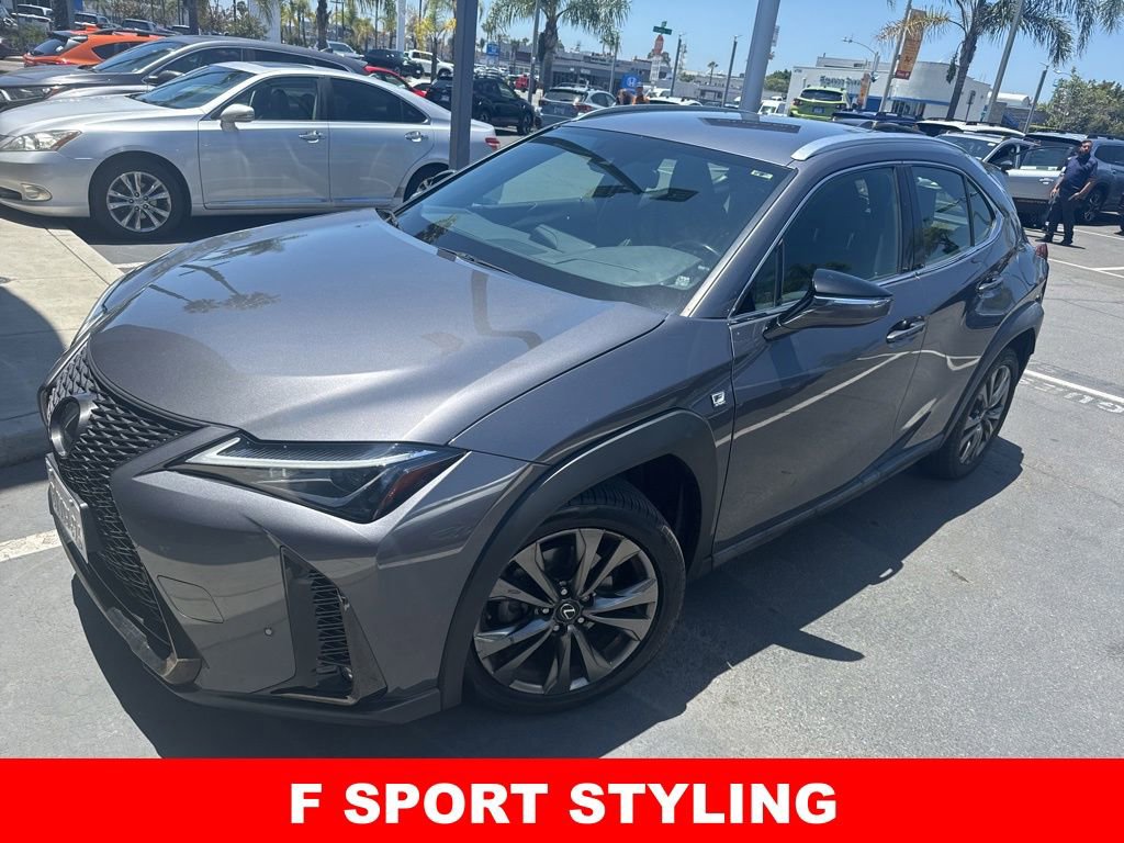 Used 2021 Lexus UX 200 F Sport w/ Accessory Package (Z1) FWD image 2