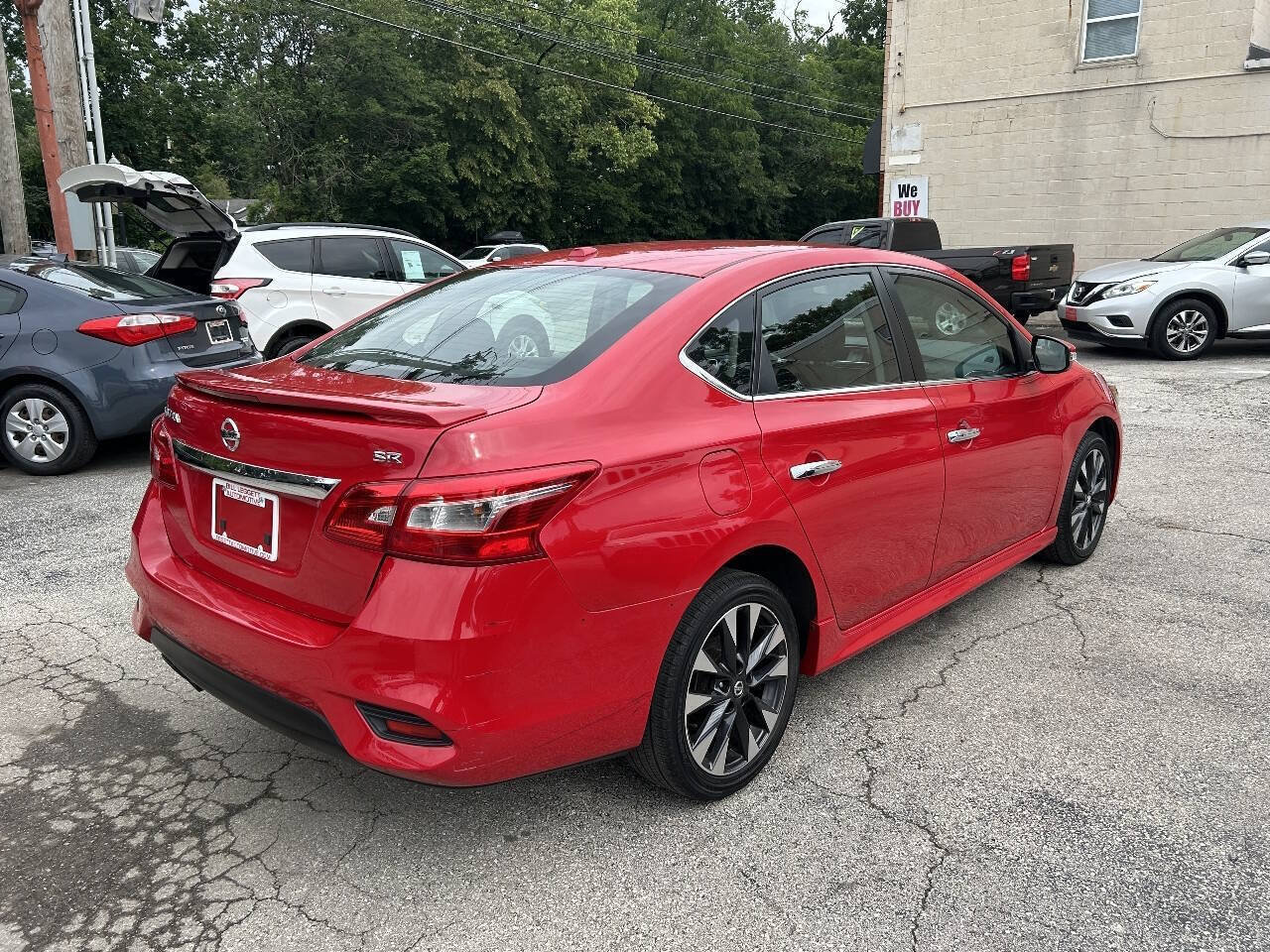 Used 2017 Nissan Sentra SR w/ Driver's Assist Package FWD image 12