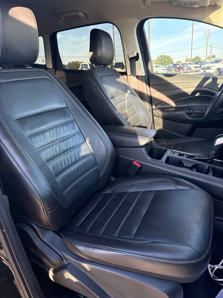 Used 2018 Ford Escape SEL AWD/4WD image 11