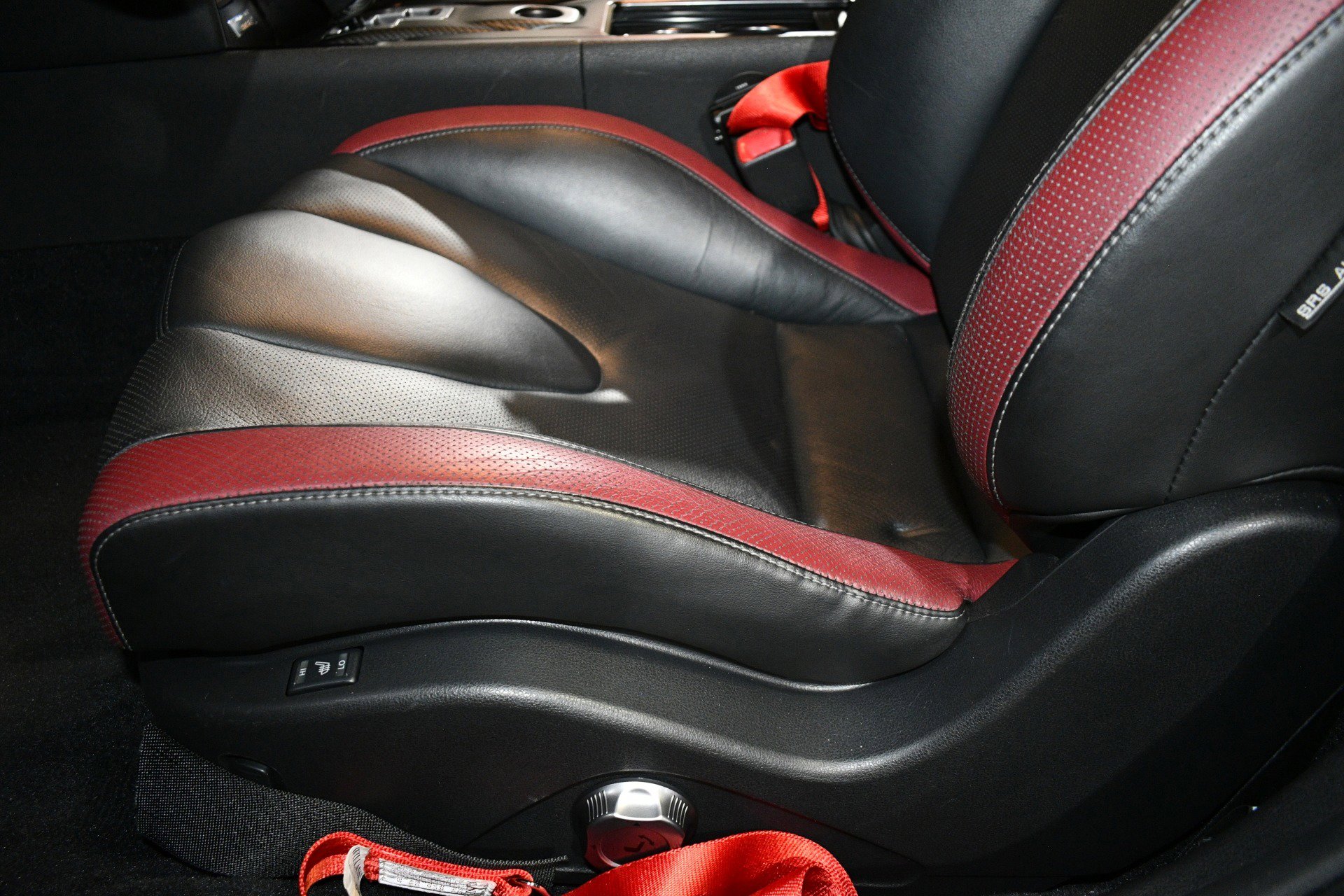 Used 2013 Nissan GT-R Black Edition AWD/4WD image 13