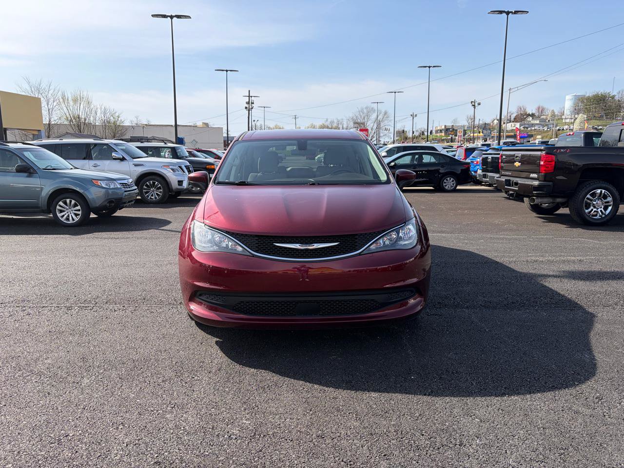 Used 2021 Chrysler Voyager LX FWD image 8